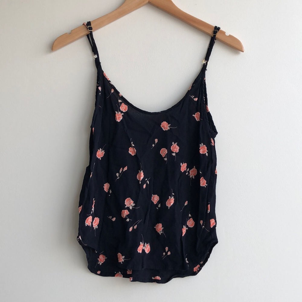 FLYNN SKYE top